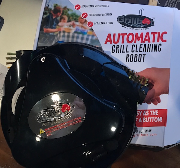 Grillbot - Automatic grill cleaning robot -Blue