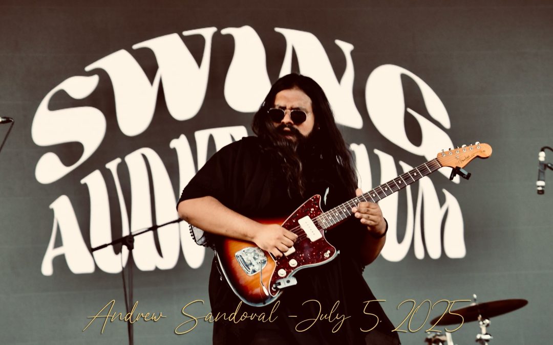 Swing Auditorium Featuring Andrew Sandoval